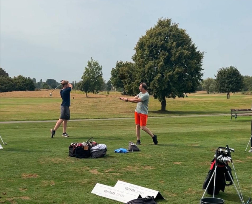 brichard-betriebsausflug-golfen-2